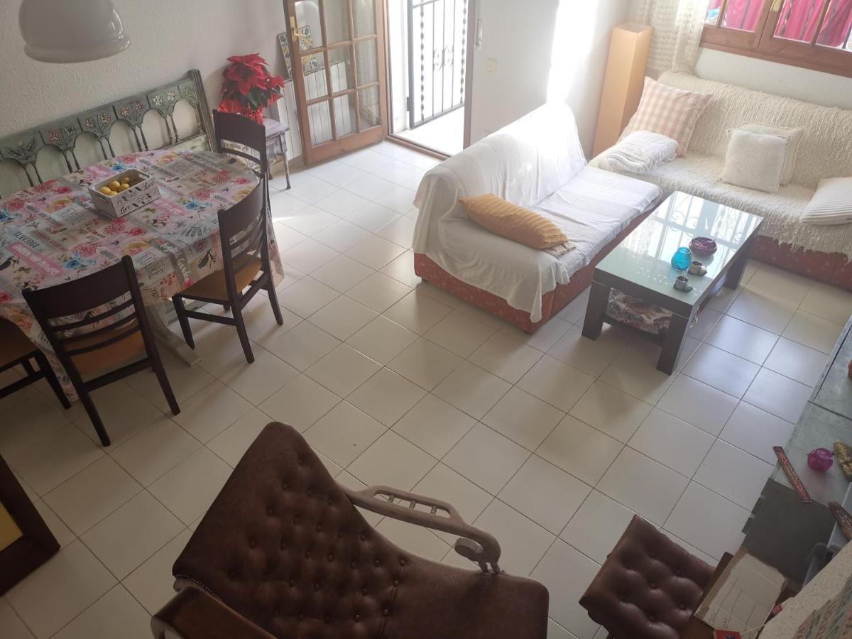 Aloha Apartment ซานต์ซัลวาดอร์ ภายนอก รูปภาพ